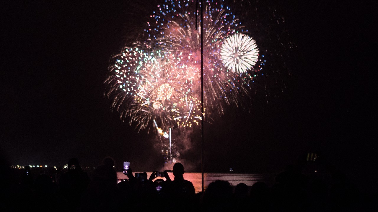 An image of a New Year’s Eve fireworks display in Toronto after midnight on Jan. 1, 2023