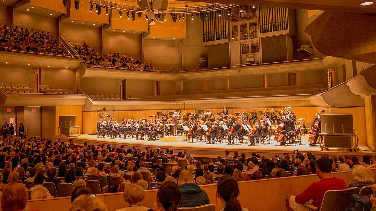 Toronto Symphony Orchestra plays inside Roy Thomson Hall